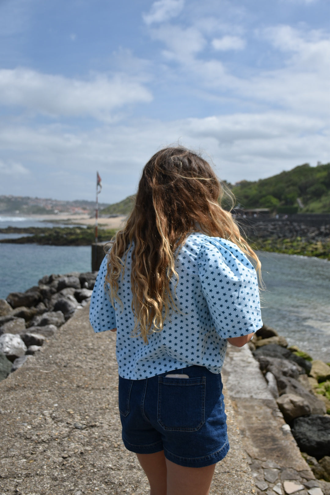 Blouse étoile bleu ciel - modèle unique