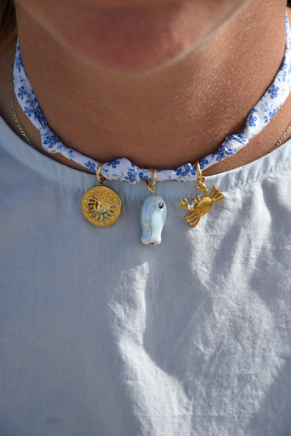 Collier de l’océan fleurs bleues - pièce unique