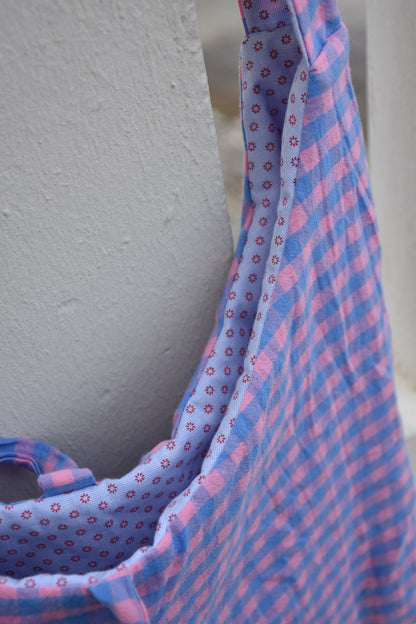 Le sac Perlette Réversible Vichy Rose Bleu & Petites fleurs