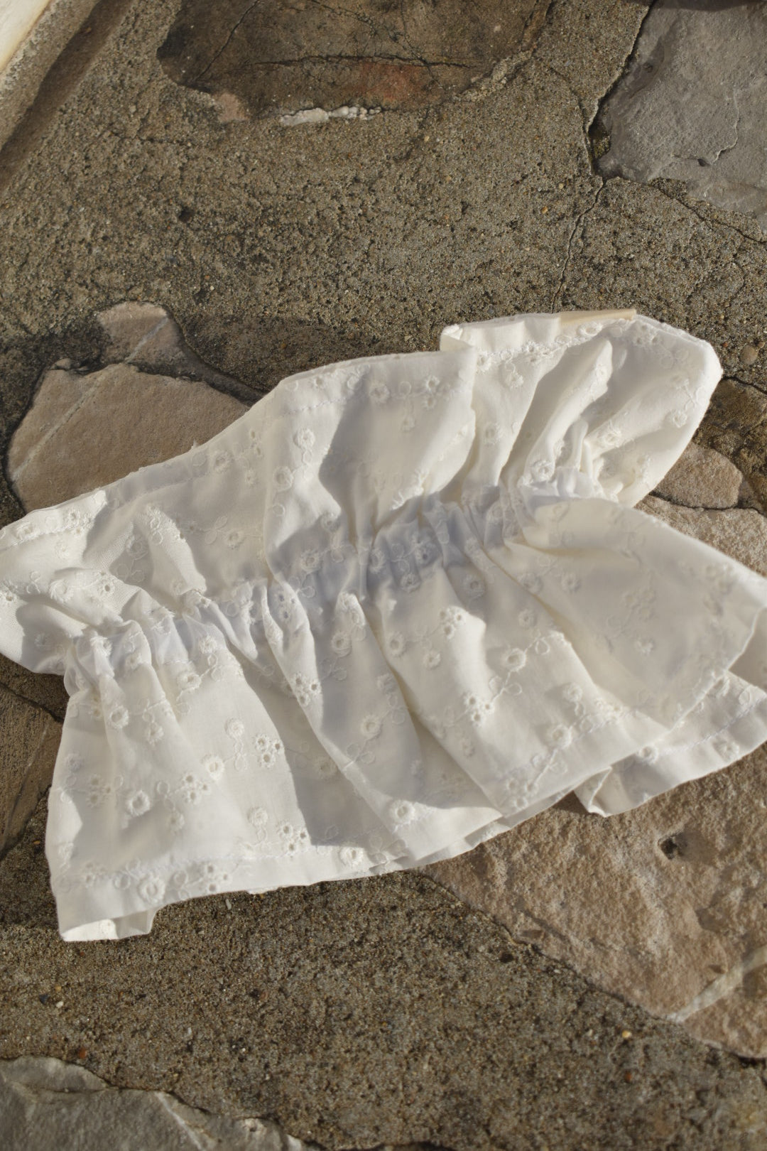 Col victorien broderie blanche