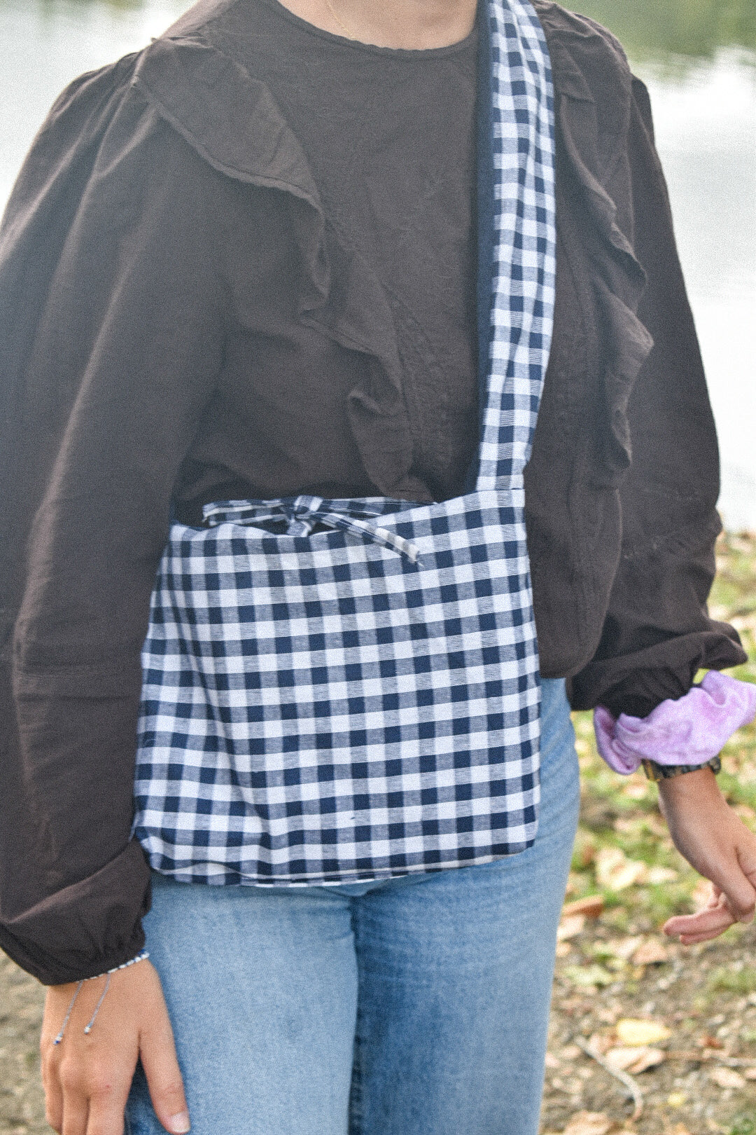 Le sac Perlette Réversible Vichy Bleu & Velours Bleu