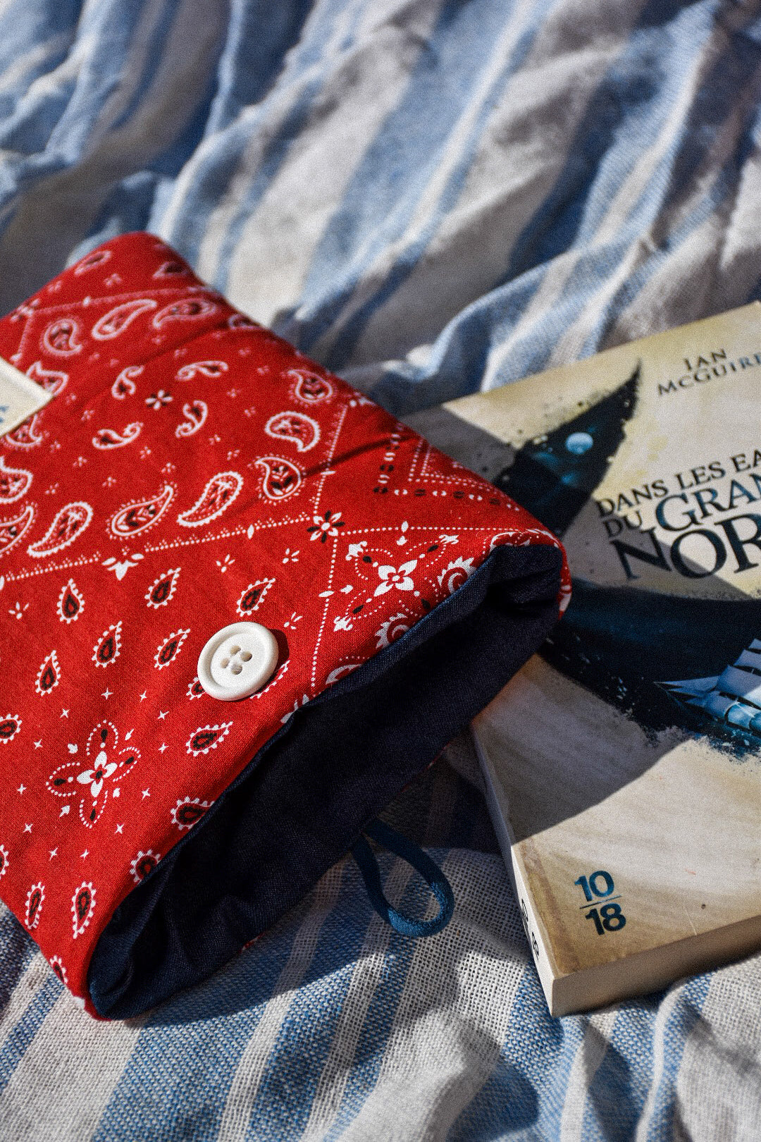 Pochette de livres Bandana Rouge - Format Poche