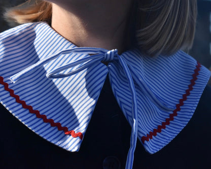 Col Claudine rayures bleues upcyclé
